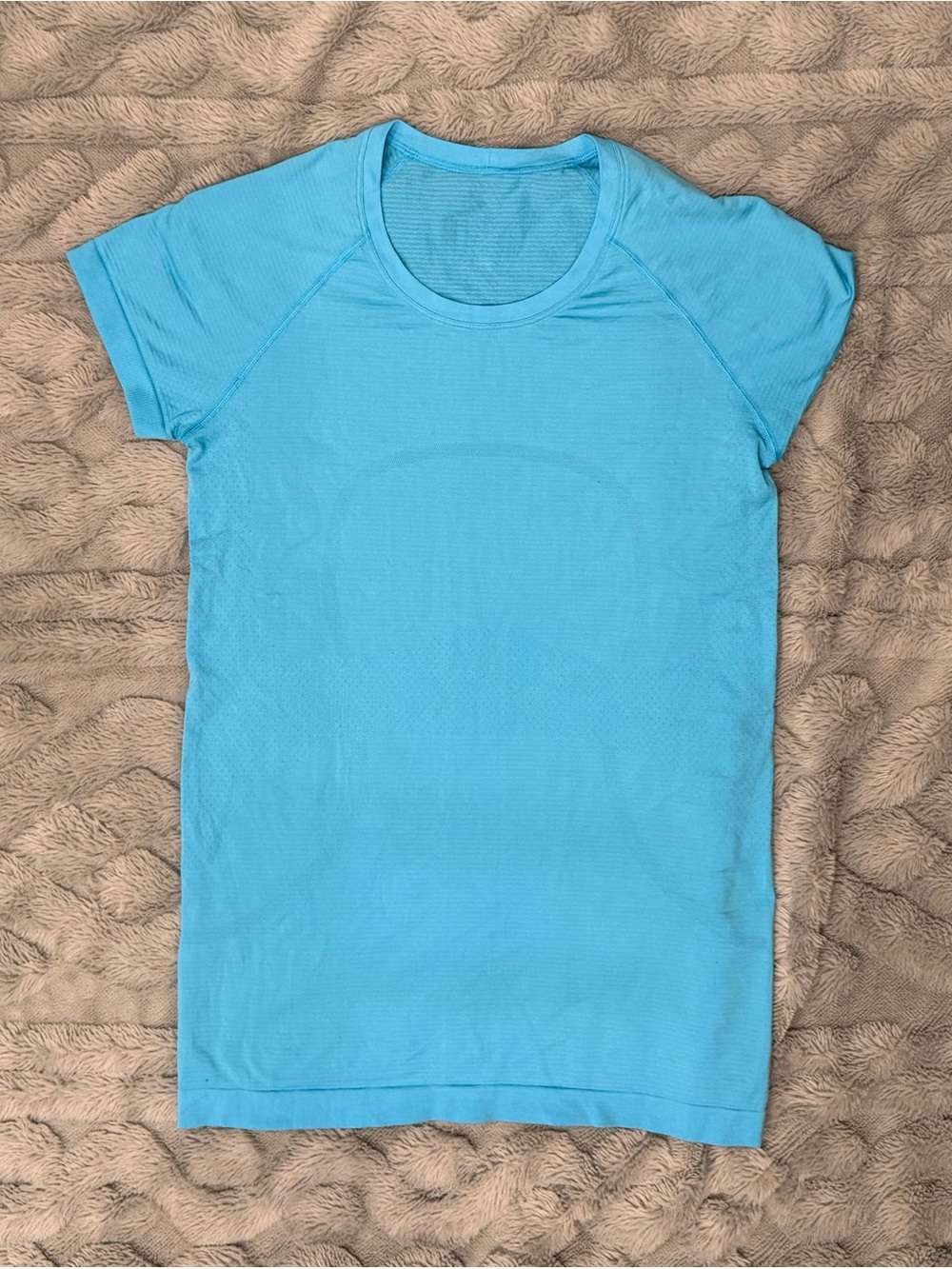 Lululemon Swiftly Tech Short Sleeve | Size 6 | Good Condition